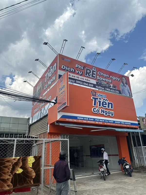 Kiểm tra và bàn giao bộ chữ nổi tại công trình