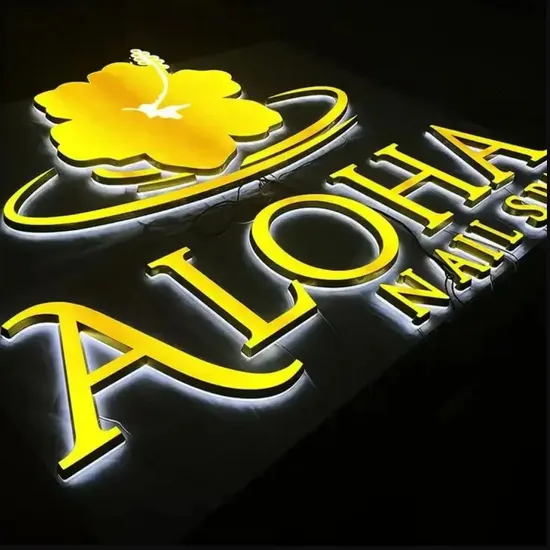 Logo chữ nổi có đèn LED